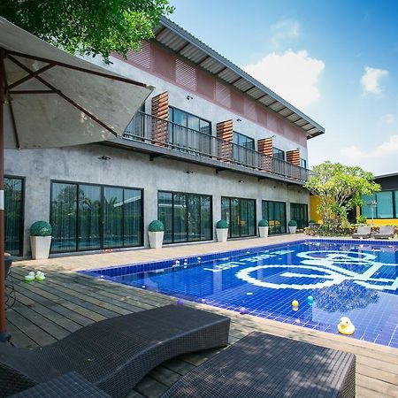 The Bike Loft Family Hostel Χουά Χιν Εξωτερικό φωτογραφία