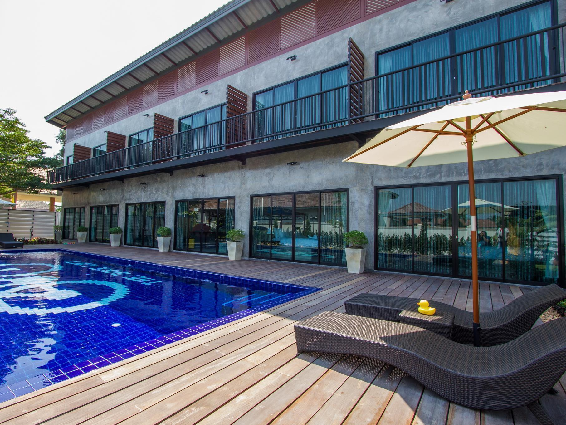 The Bike Loft Family Hostel Χουά Χιν Εξωτερικό φωτογραφία
