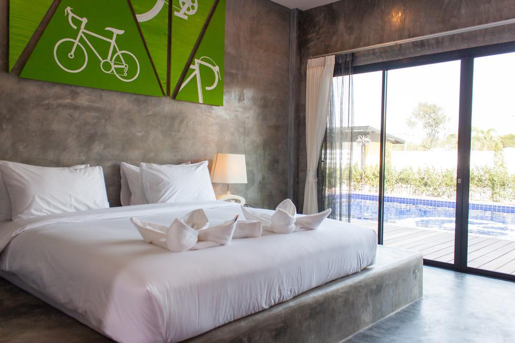 The Bike Loft Family Hostel Χουά Χιν Εξωτερικό φωτογραφία