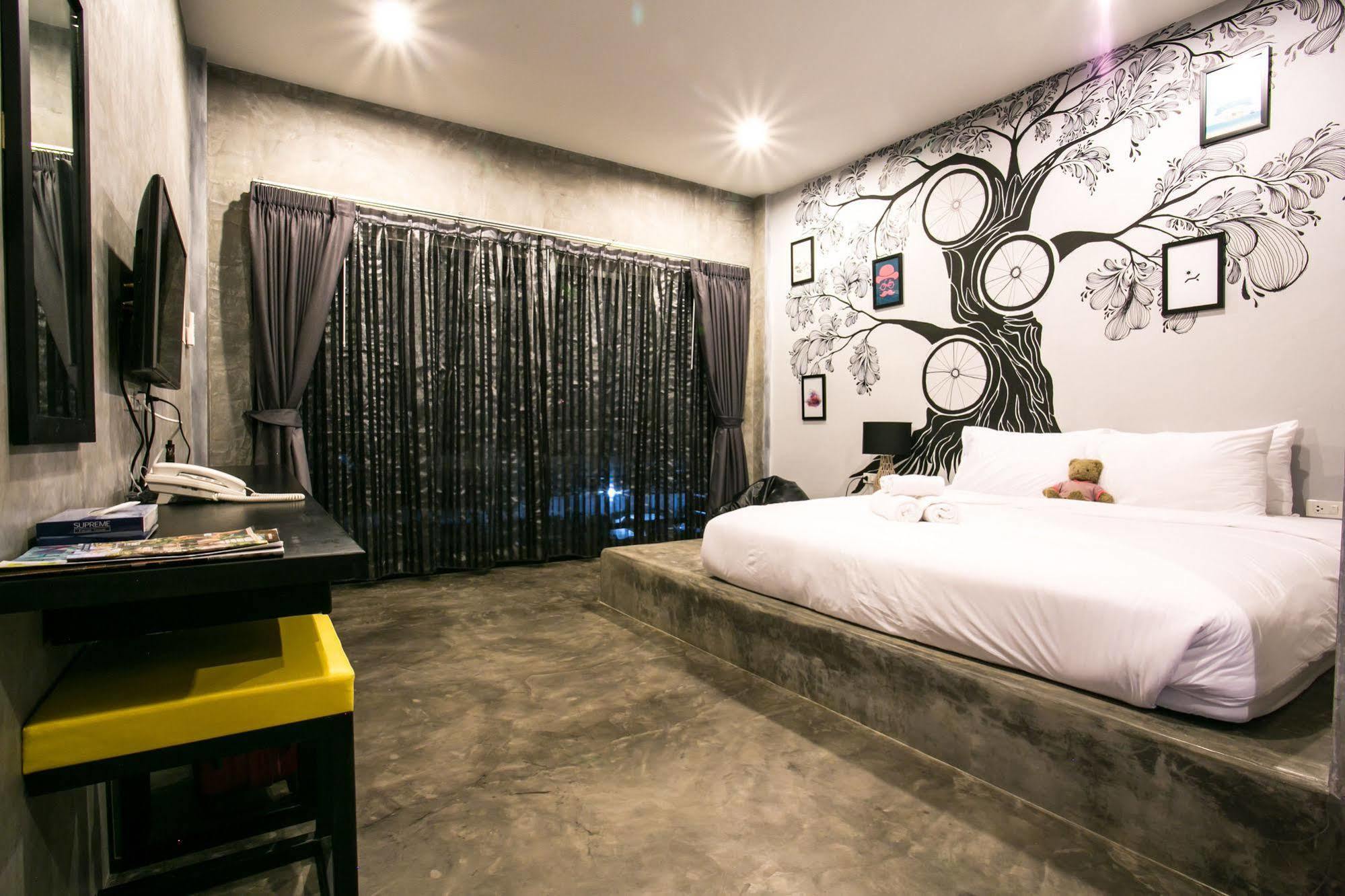 The Bike Loft Family Hostel Χουά Χιν Εξωτερικό φωτογραφία